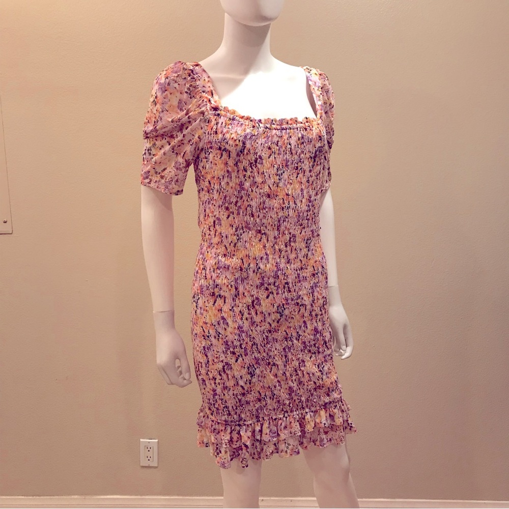 Haute Monde Floral Smocked Dress NEW Size L Bodycon Romantic Feminine Pink
